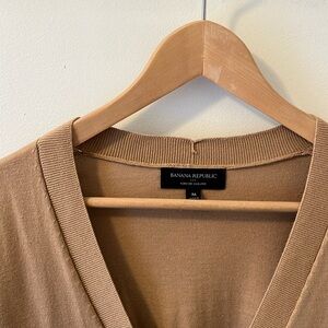 Lightweight button cardigan